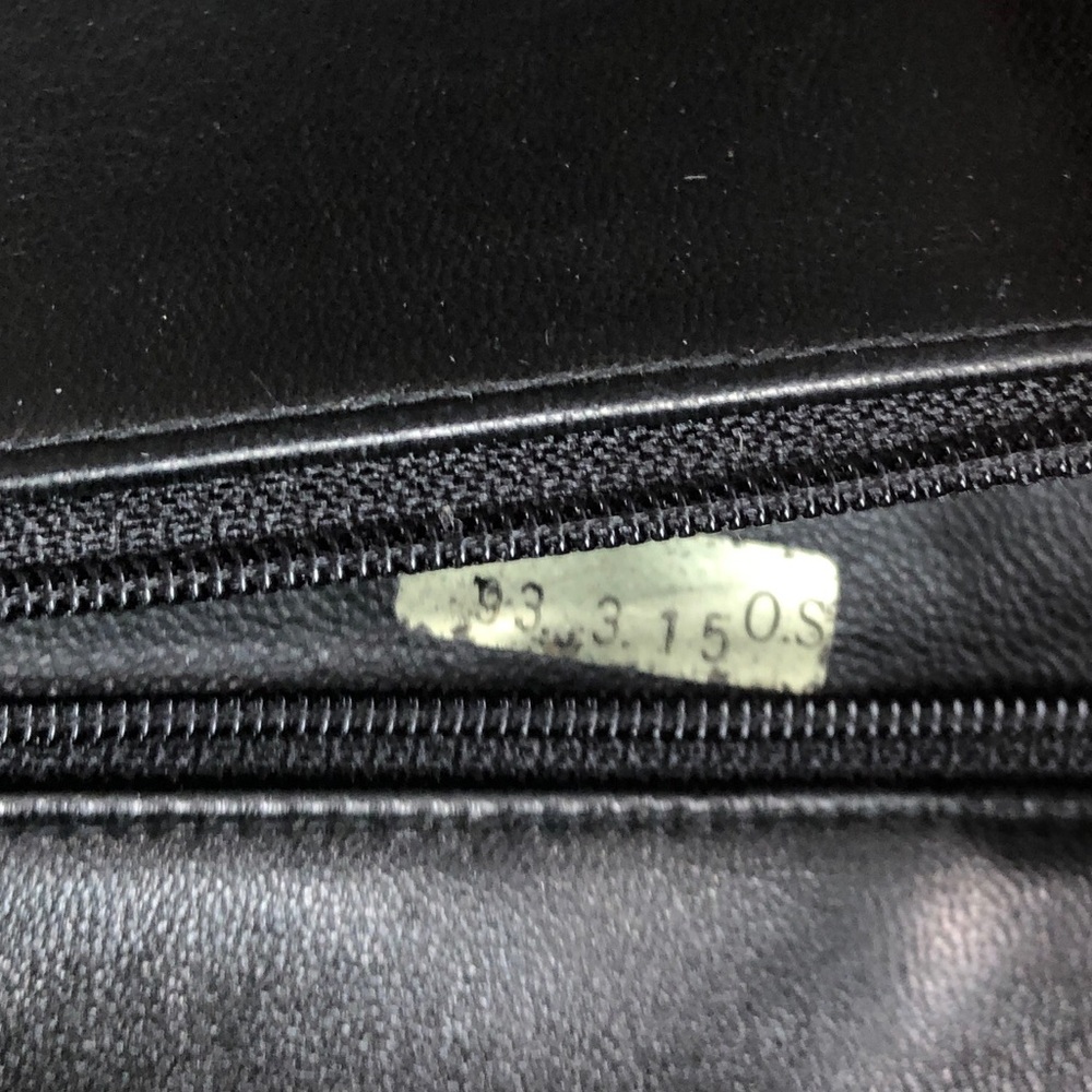 SOLD!!! Vintage Chanel Double Flap in Medium. - Picture 11 of 11
